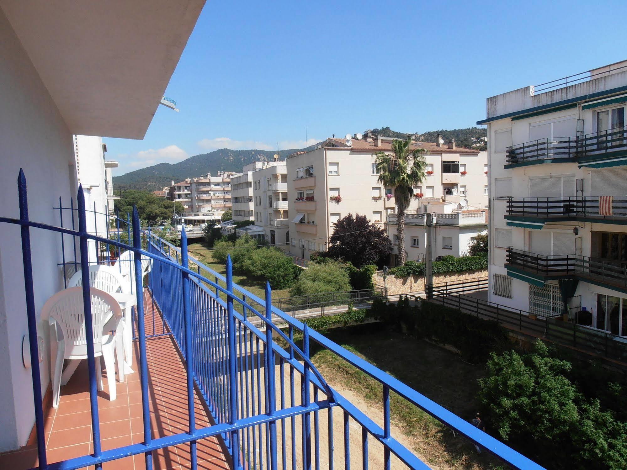 Hotel Marblau Tossa Tossa de Mar Buitenkant foto